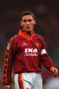 Francesco Totti futbolu bıraktı