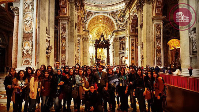 Vatikan turu San Pietro Basilikası